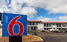 Motel 6-Show Low, Az